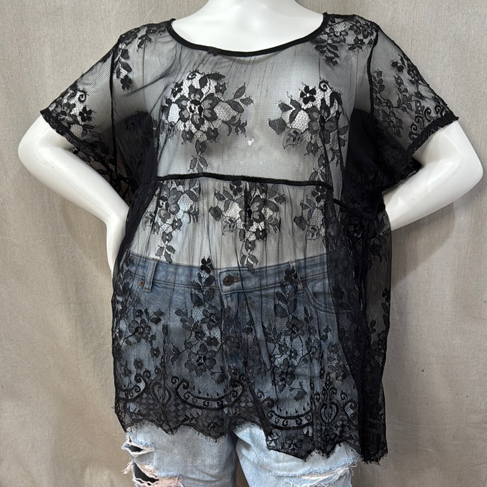Torrid Black Sheer Boxy Blouse
